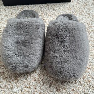 Fluffy Ugg Slippers